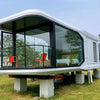 Casa Cápsula E7 con 2 camas, 1 baño y balcón